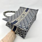 Medium Book Tote Blue Oblique