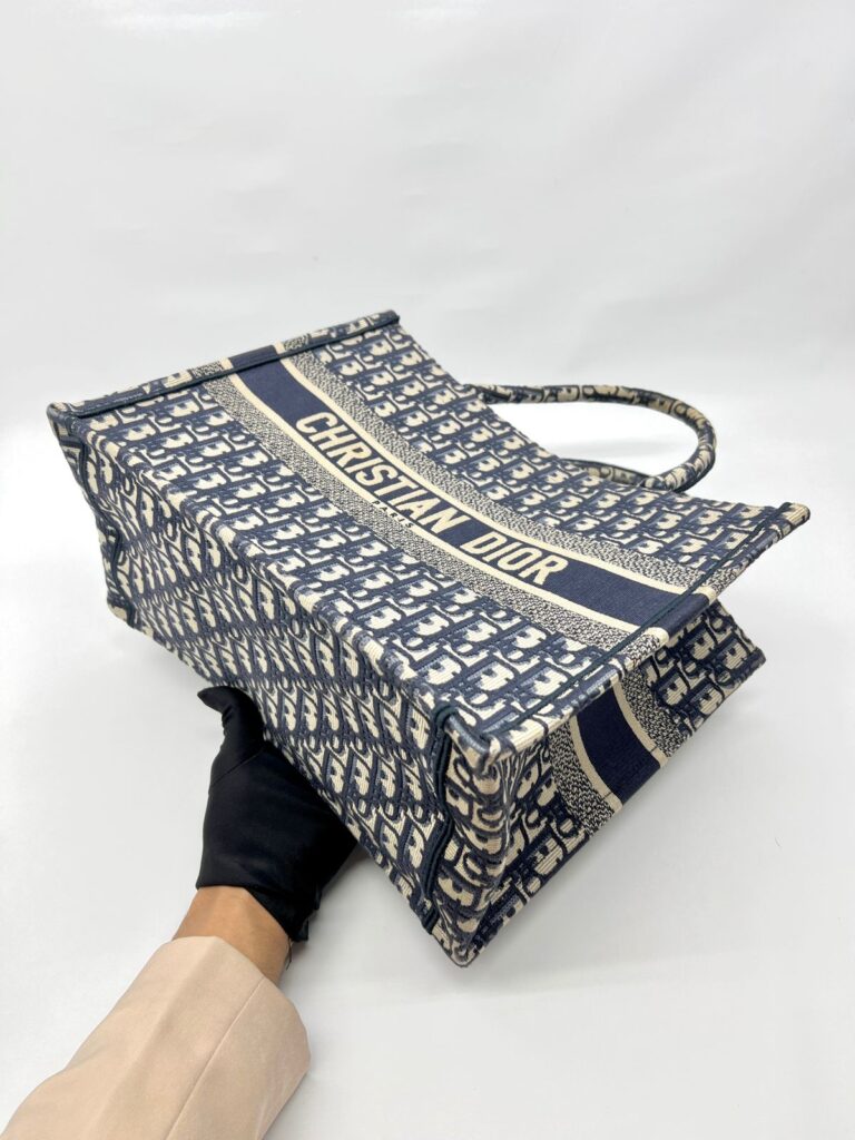 Medium Book Tote Blue Oblique