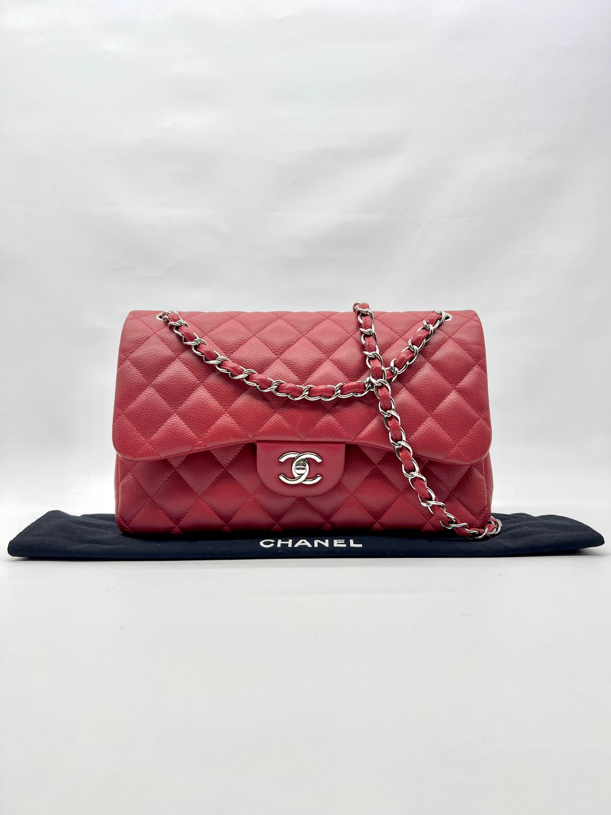 Jumbo Classic D Flap Caviar Red SHW