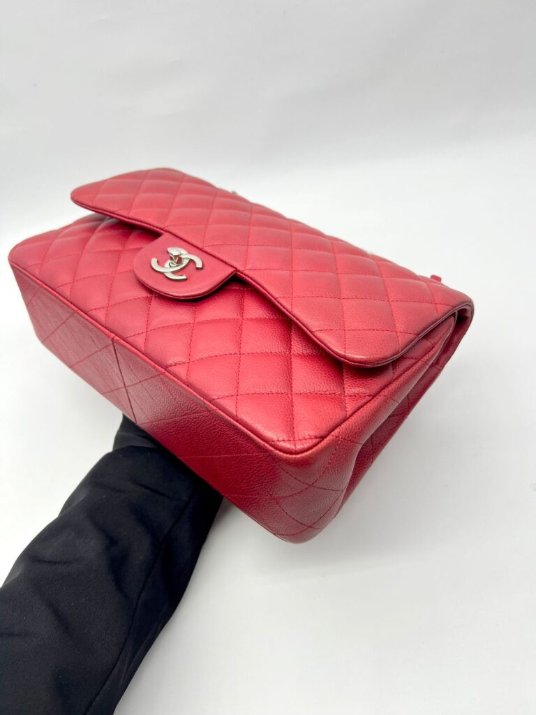Jumbo Classic D Flap Caviar Red SHW