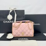 Neverending Chain Around Caviar Pink GHW