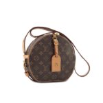 Boite Chapeau Souple Monogram GHW