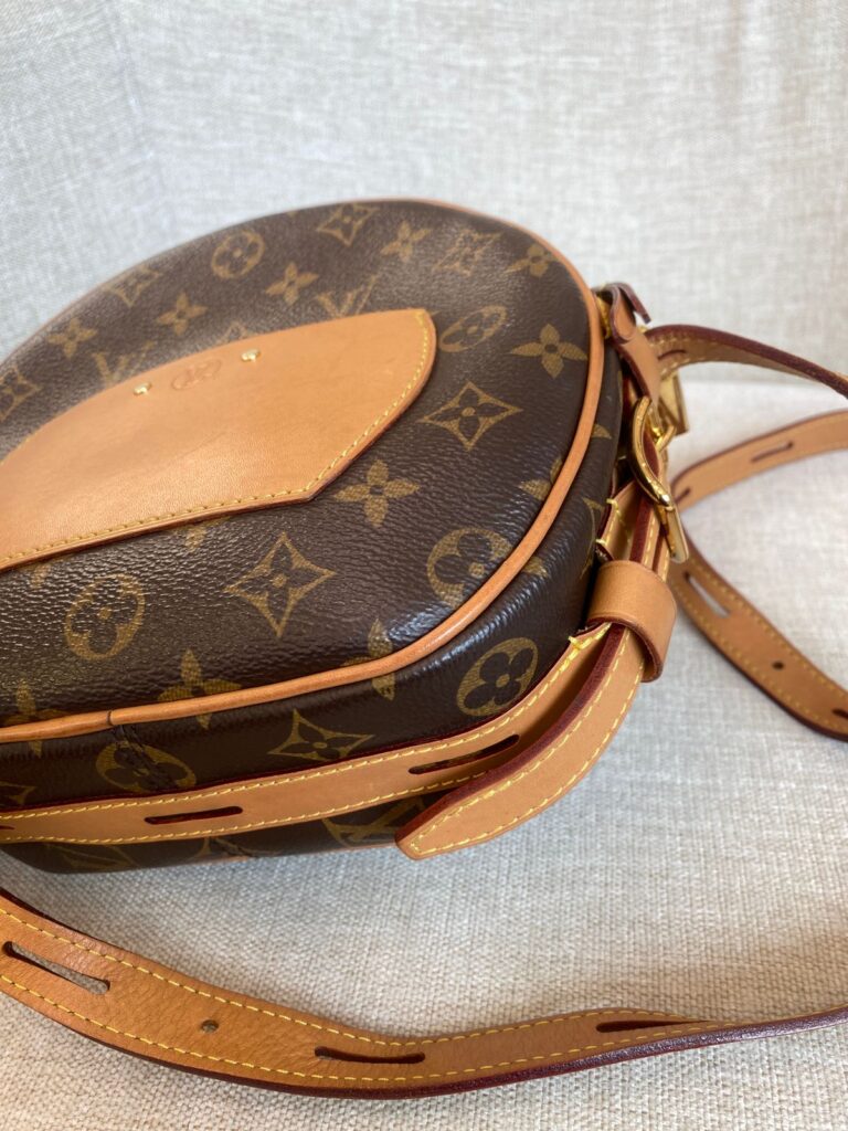 Boite Chapeau Souple Monogram GHW