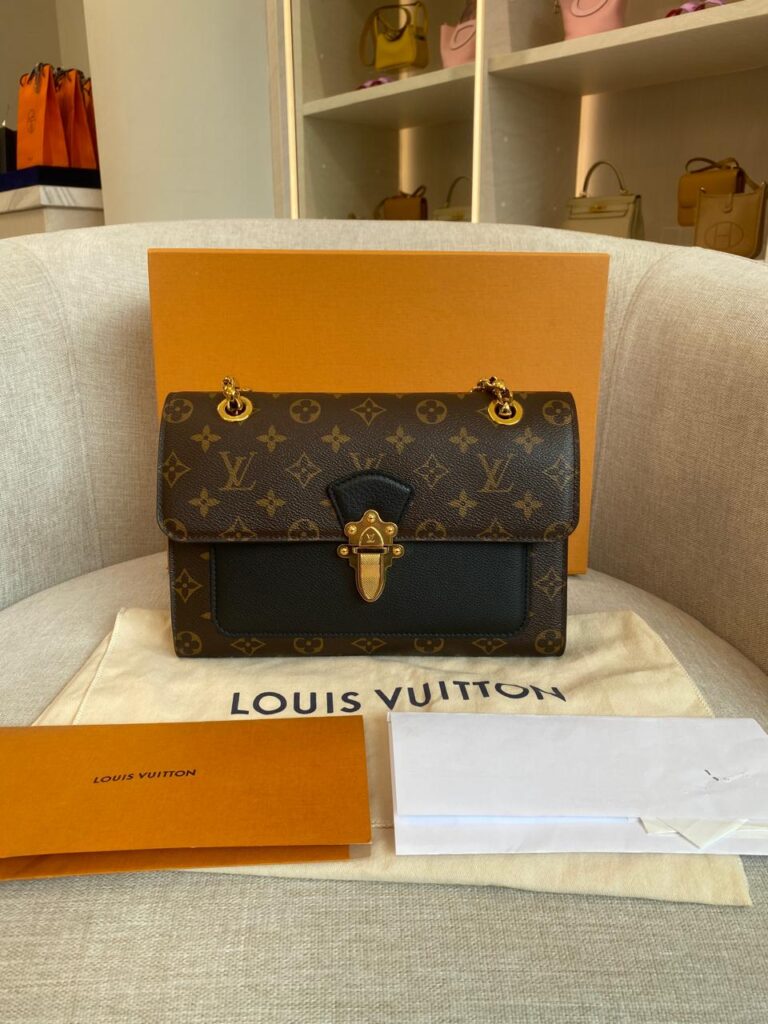 Victoire Monogram Noir GHW