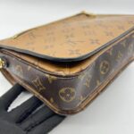 Metis Monogram Reverse