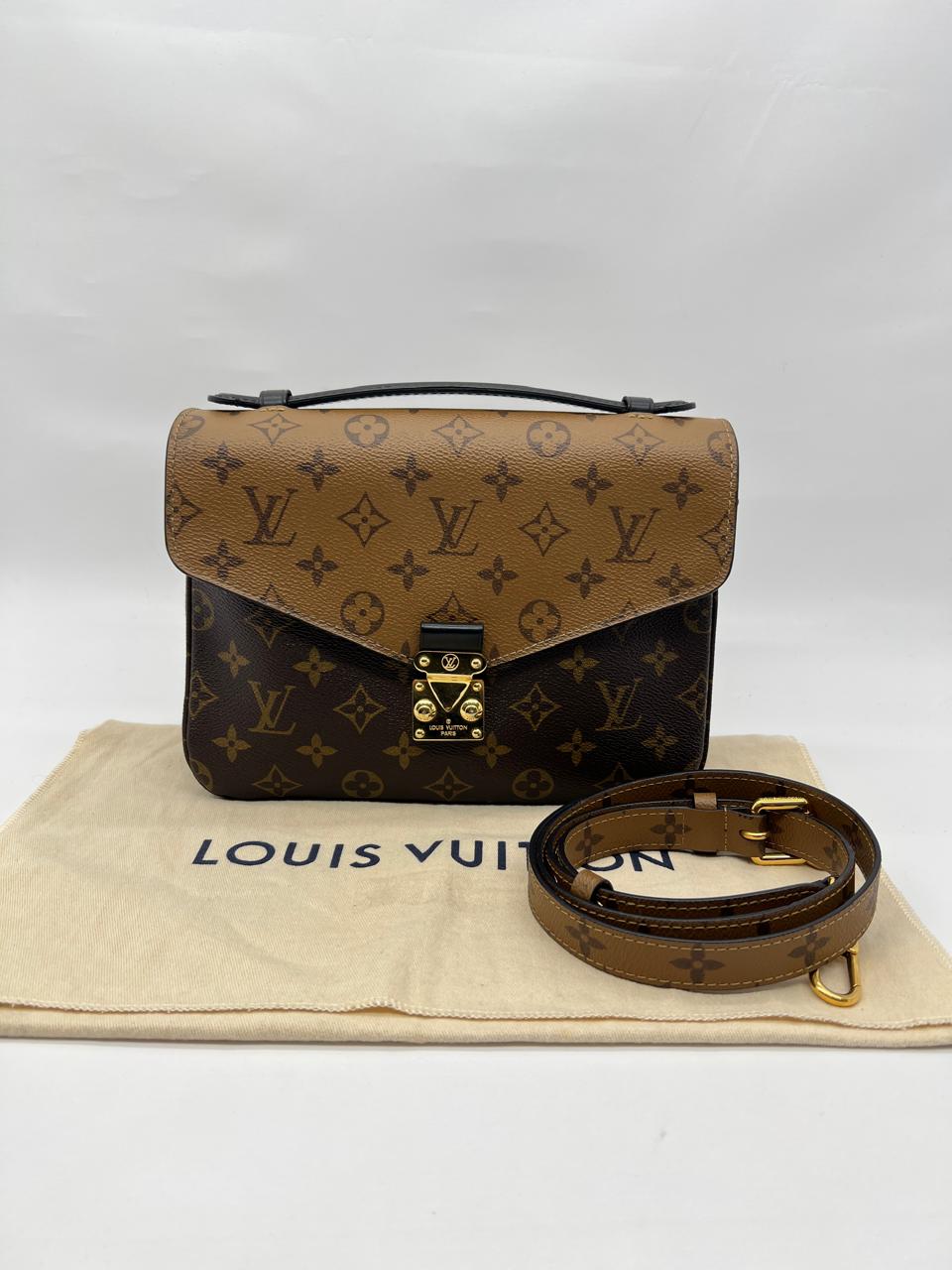 Metis Monogram Reverse