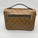 Metis Monogram Reverse