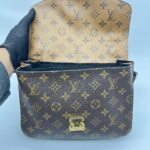 Metis Monogram Reverse