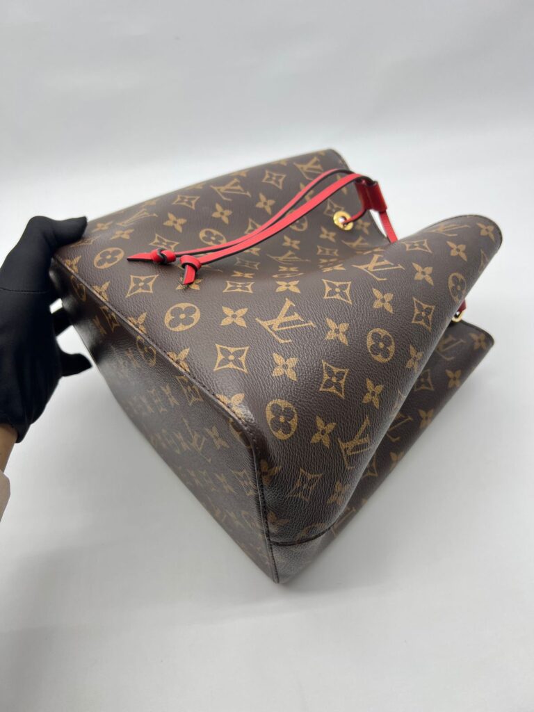 Neo Noe MM Monogram Red GHW