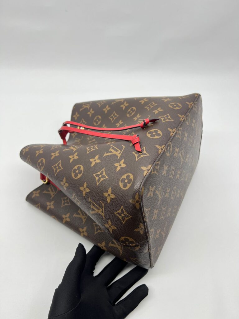 Neo Noe MM Monogram Red GHW