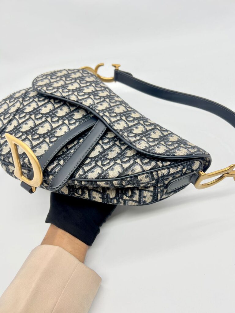 Saddle Medium Canvas Oblique Navy GHW