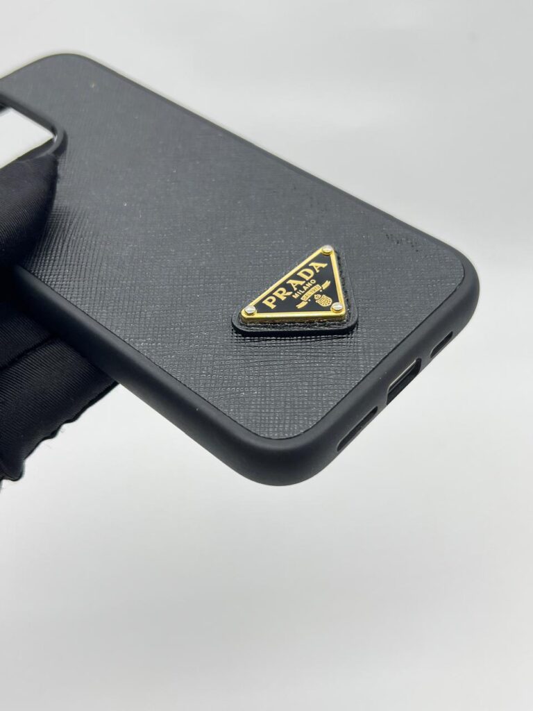 Case For Iphone 15pm Saffiano Black GHW