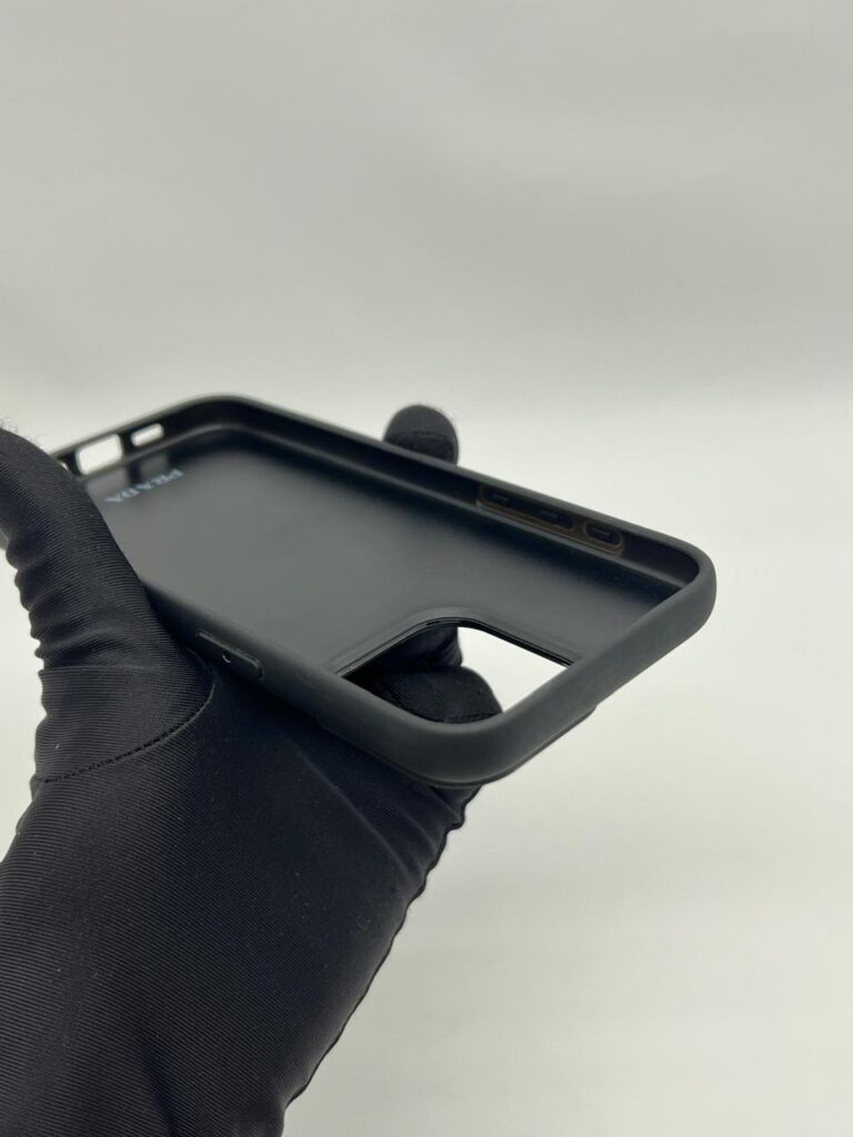 Case For Iphone 15pm Saffiano Black GHW