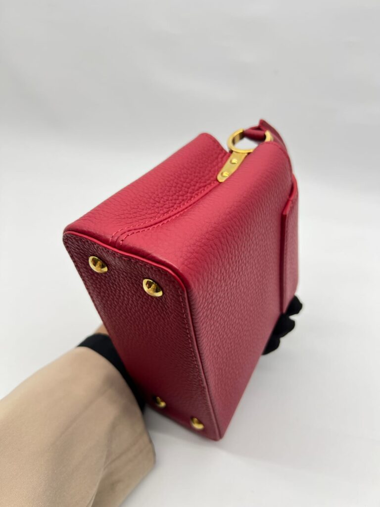 Capucines Mini Taurillon Red Scarlett GHW