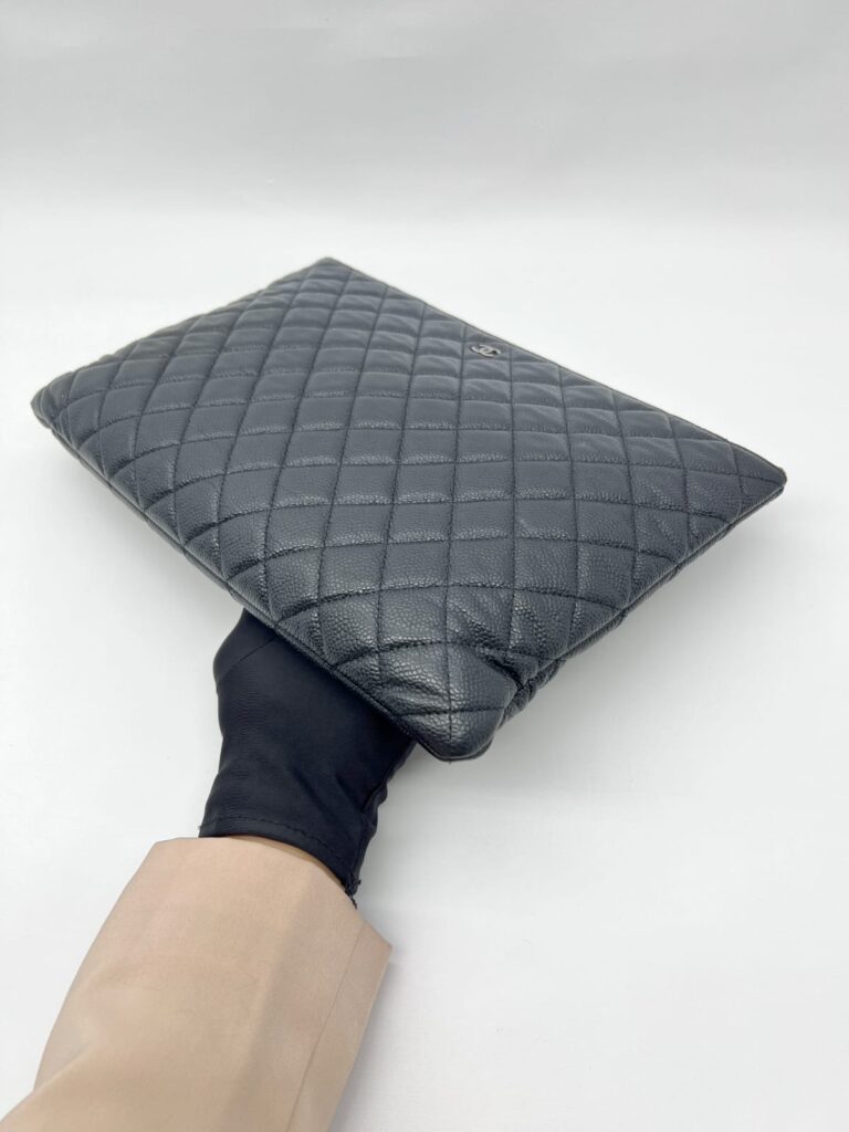 O Case Quilted Black Caviar RHW