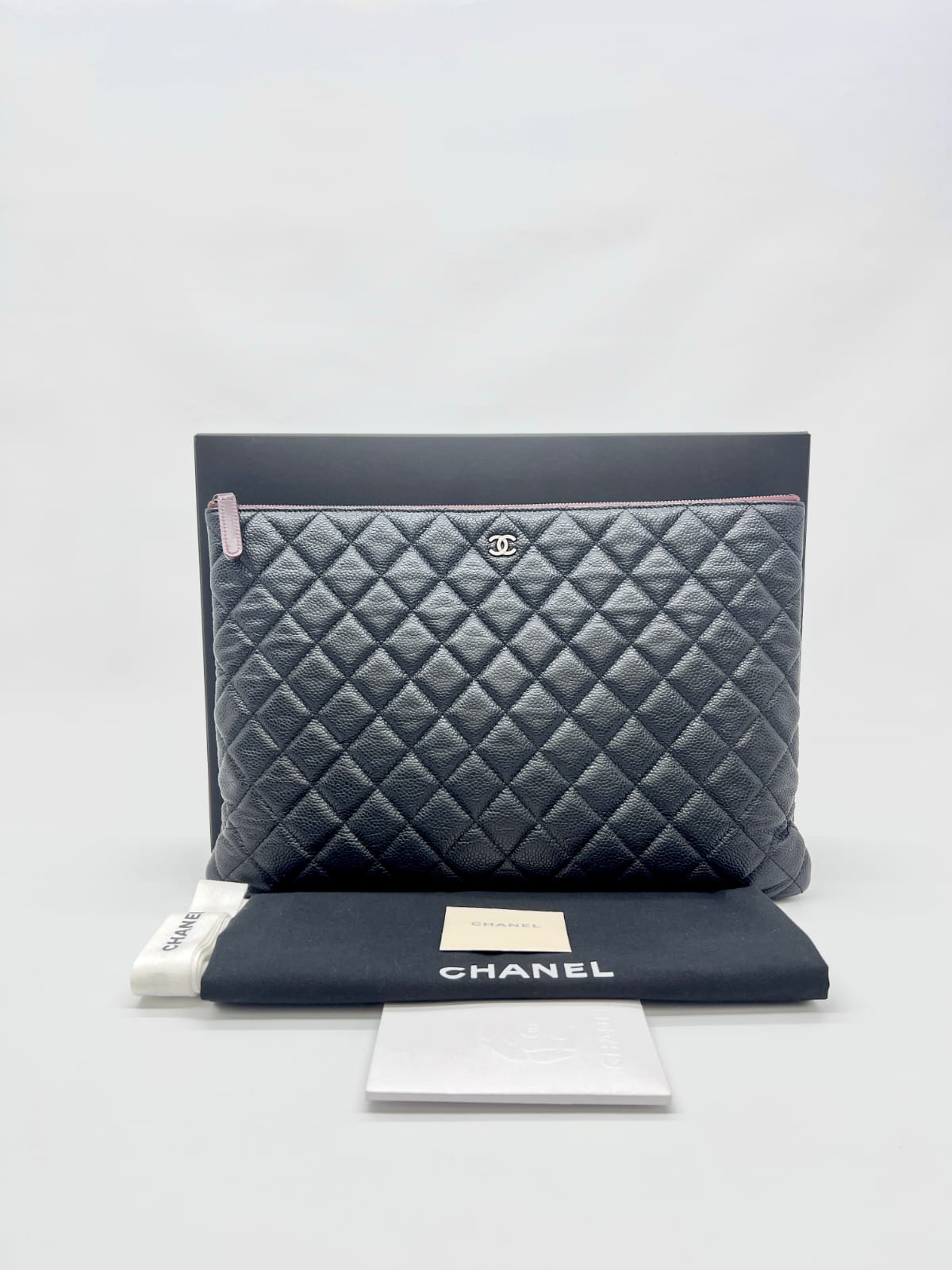 O Case Quilted Black Caviar RHW