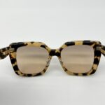 Signature Square Brown Black Gold