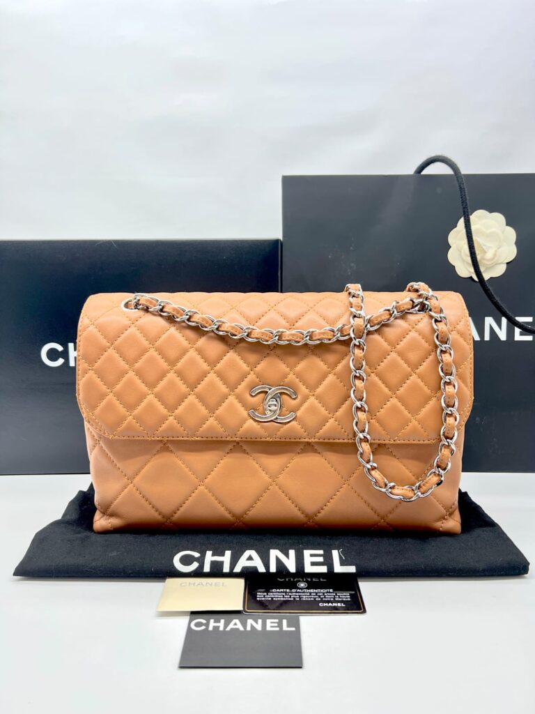 In The Business Flap Bag Light Brown SHW