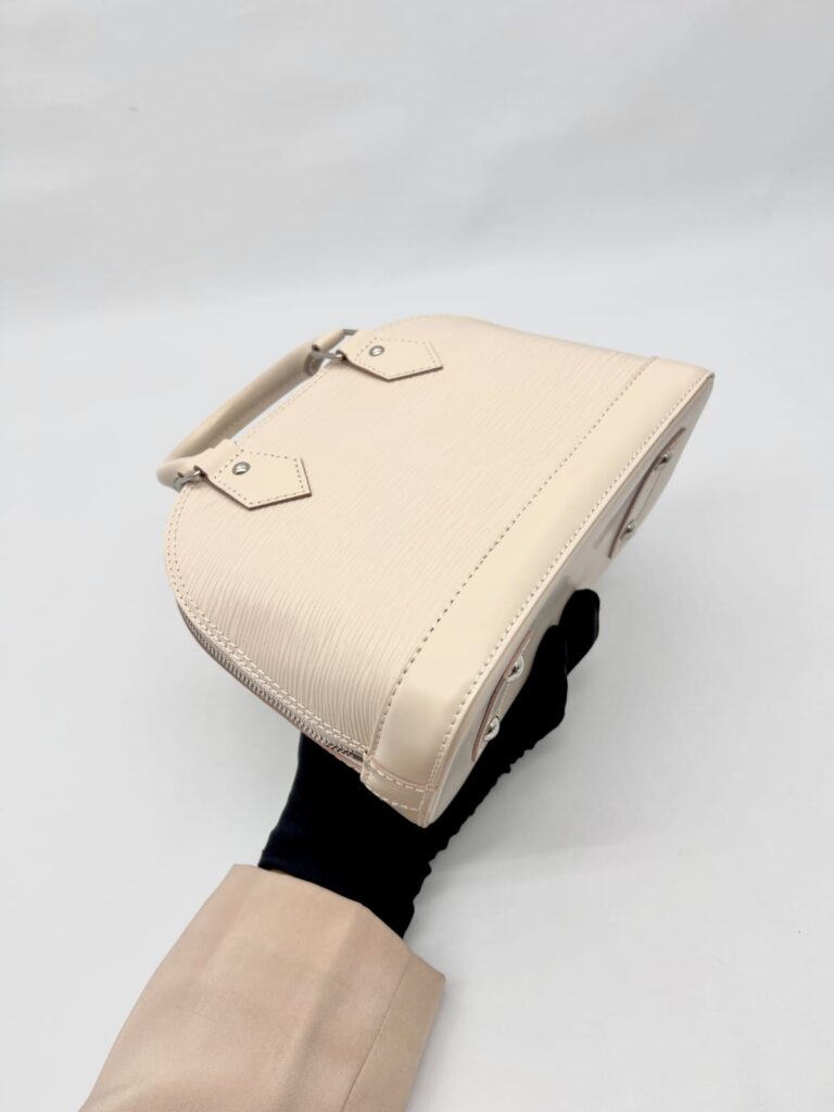 Alma BB Strap Epi Quartz SHW