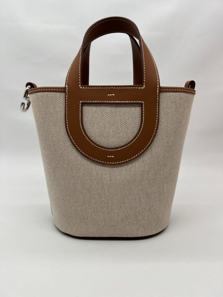 In The Loop 18 Ecru Beige Gold PHW