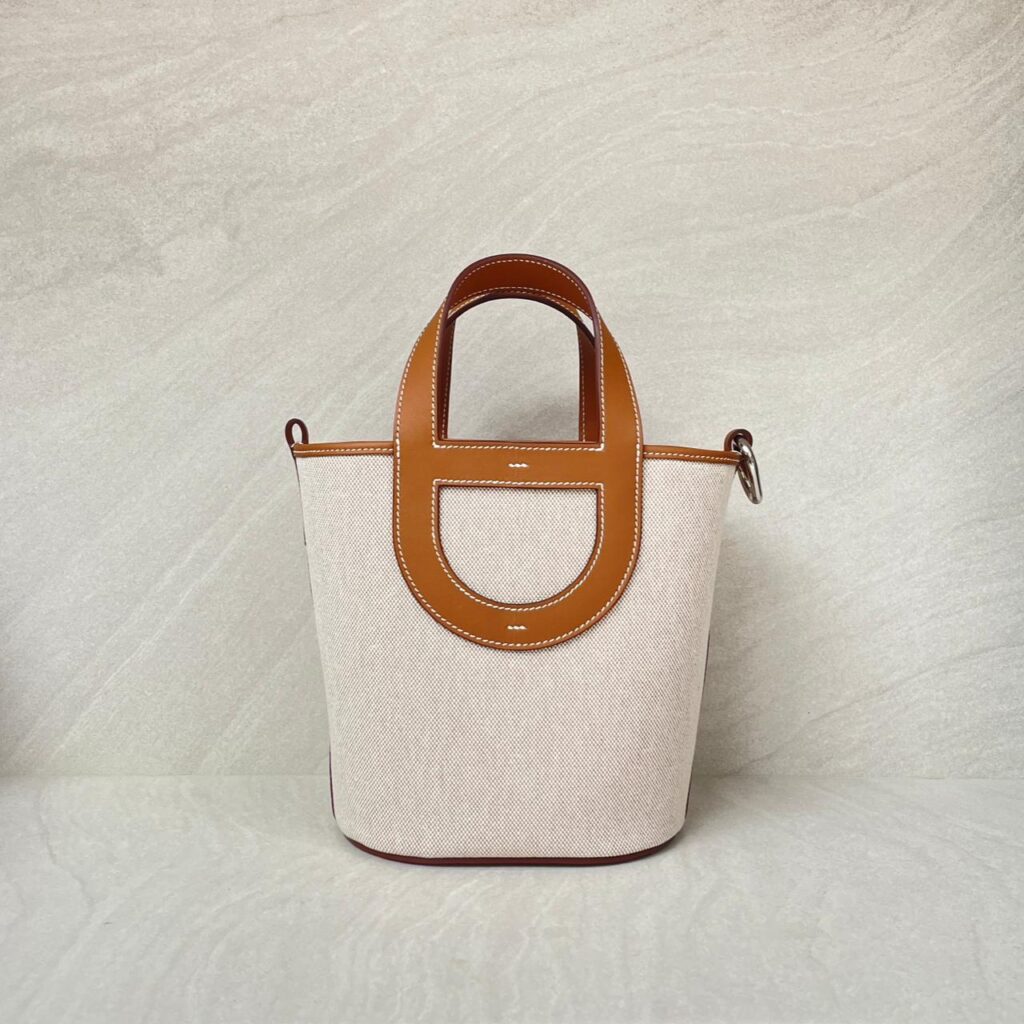 In The Loop 18 Ecru Beige Gold PHW