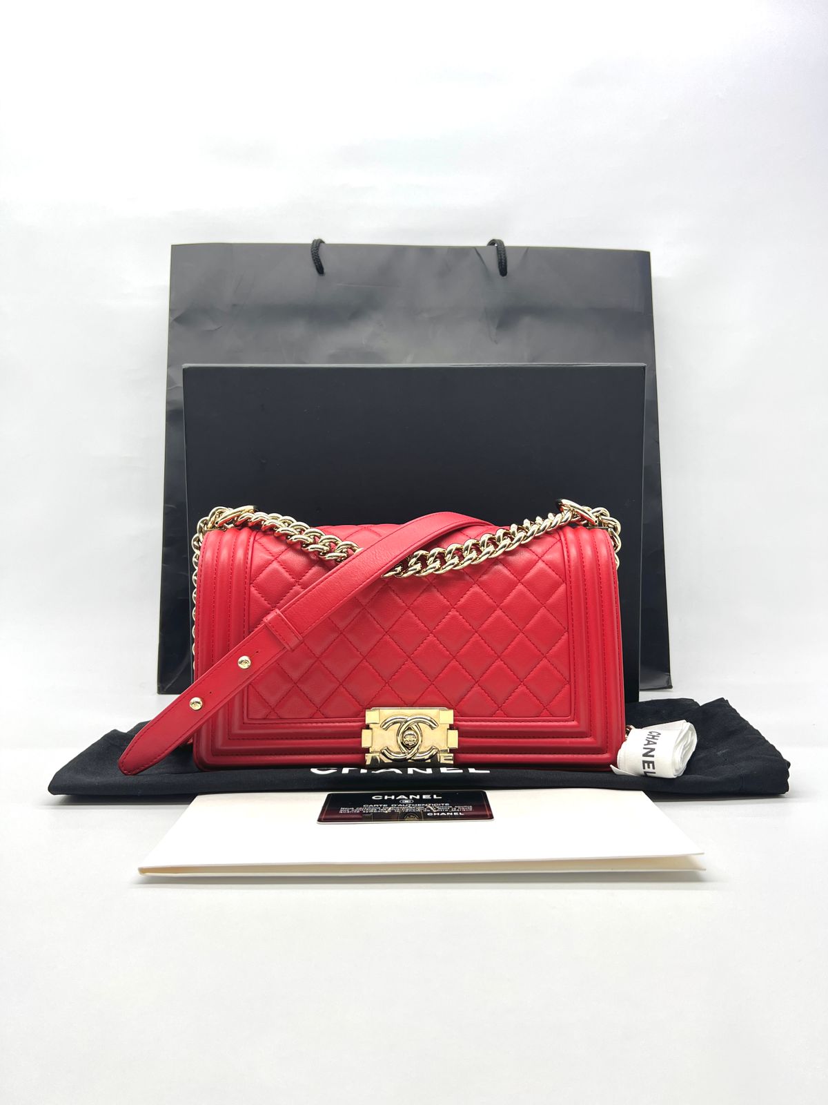 Boy 25 Medium Red LGHW