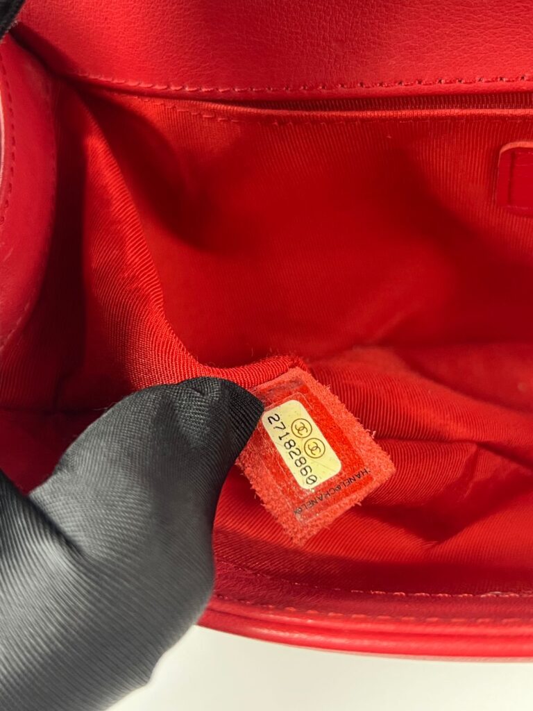 Boy 25 Medium Red LGHW