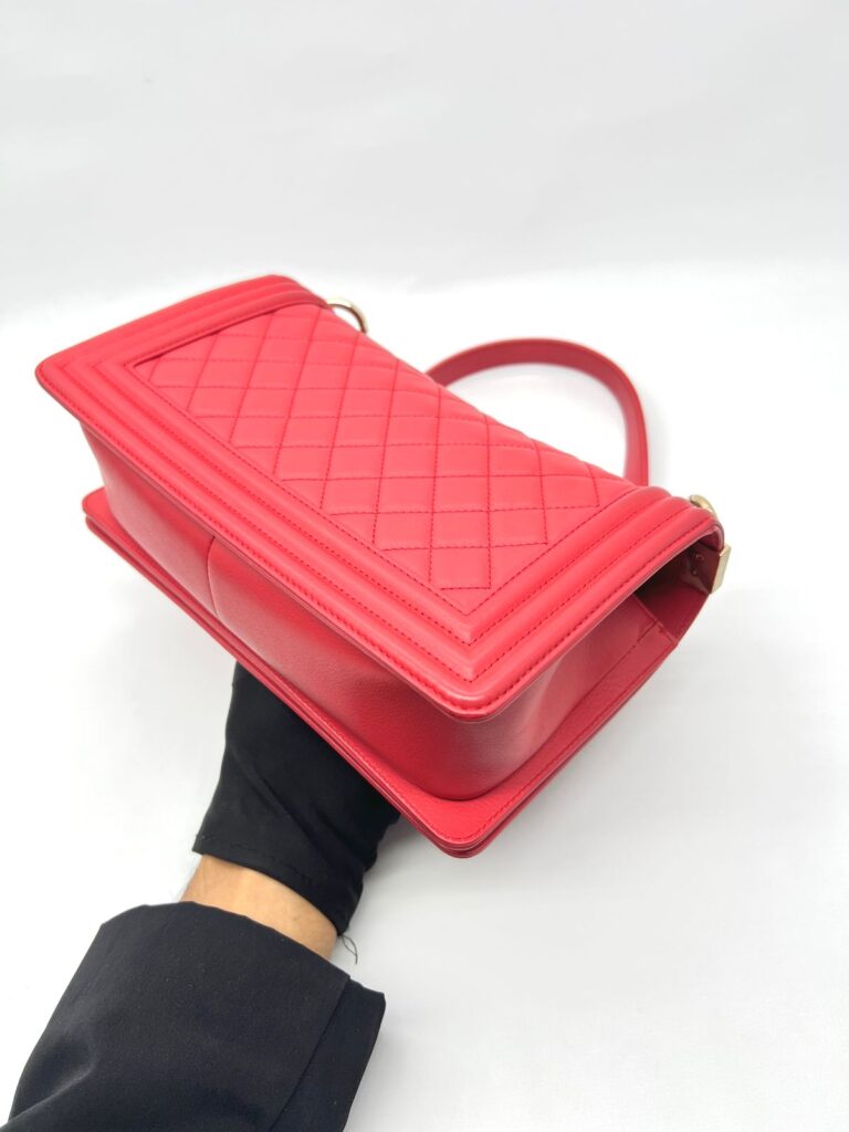 Boy 25 Medium Red LGHW