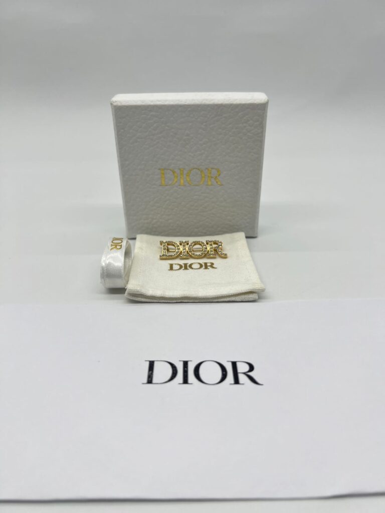 WCJ Brooch Crystal Gold