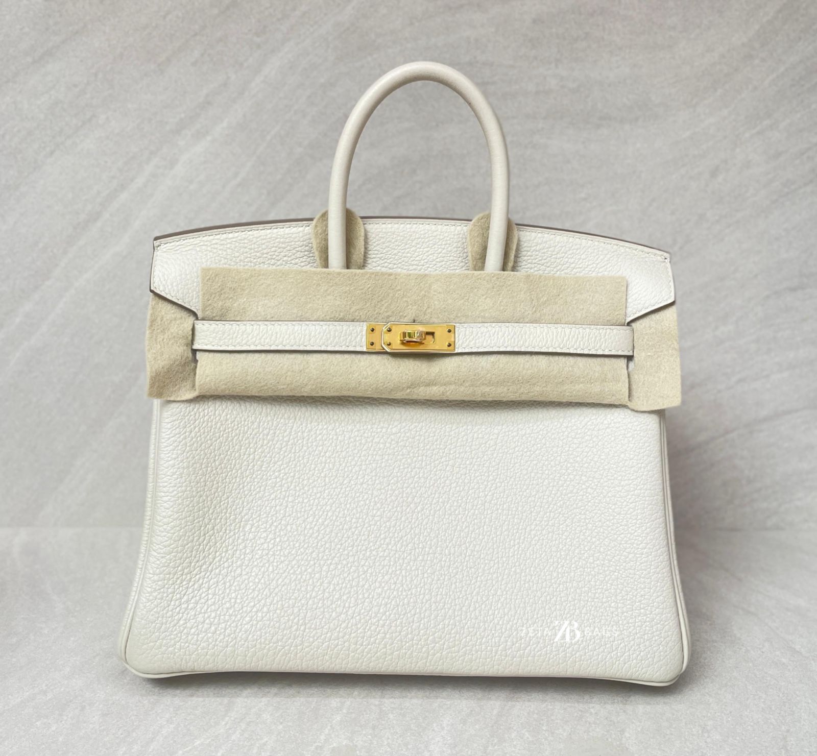 Birkin 25 Veau Togo Craie GHW