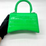 Hourglass Green Croco SHW