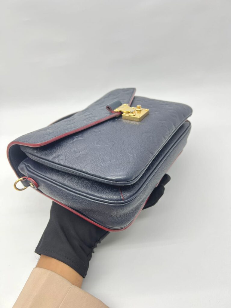 Metis MM Monogram Empreinte Marine Rouge GHW