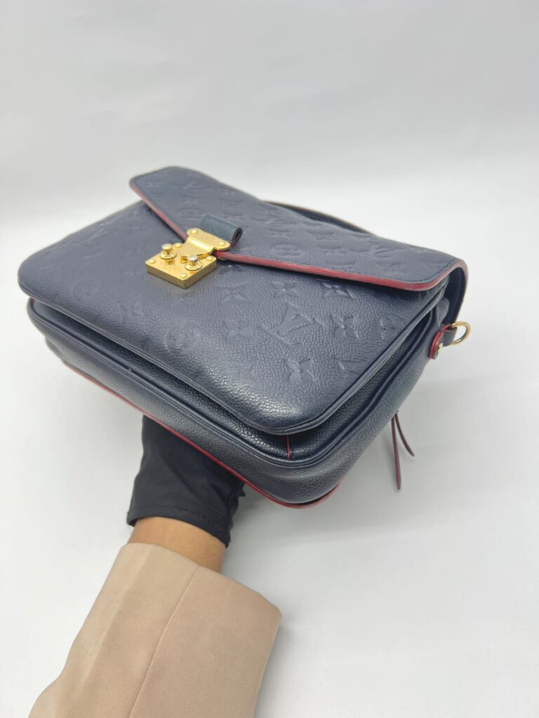 Metis MM Monogram Empreinte Marine Rouge GHW