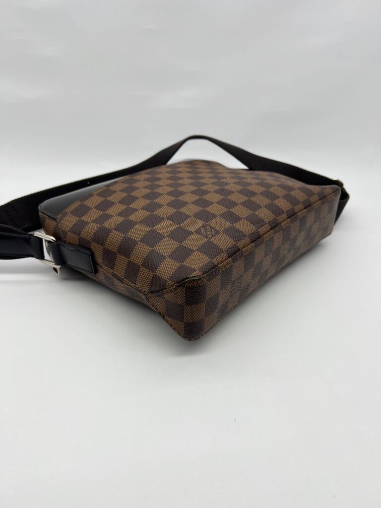 Jake Messenger Damier Ebene