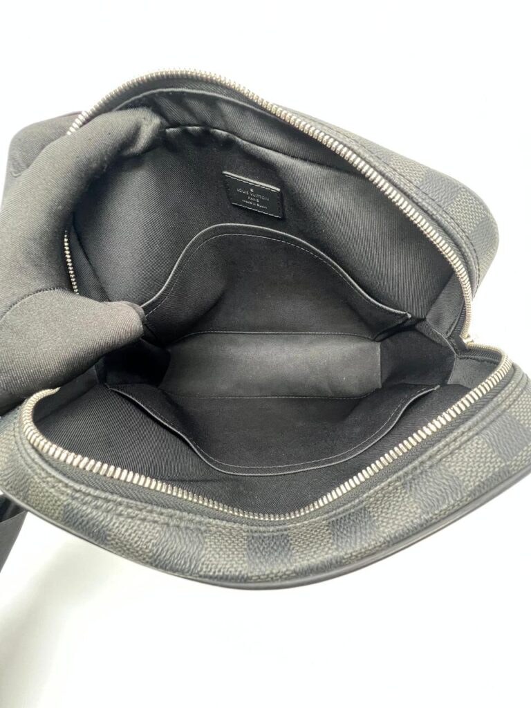 Dayton Messenger Damier Graphite