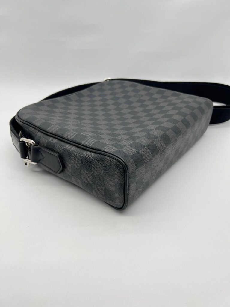 Dayton Messenger Damier Graphite