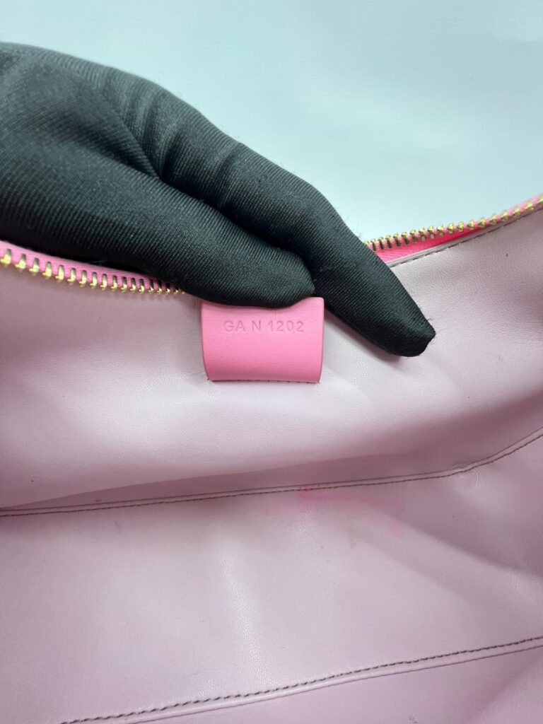 Small Moon Cut Out Coated Canvas Logo 4G Embossed Pink White GHW