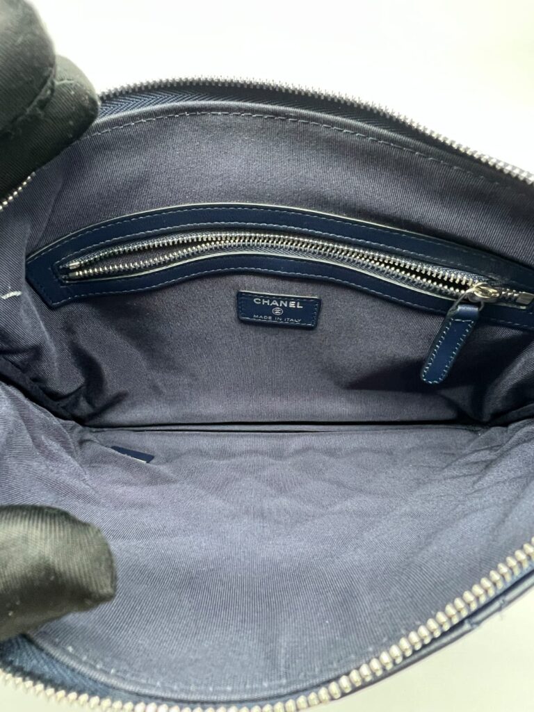 Ocase With Cosmo Charm Quilted Blue SHW