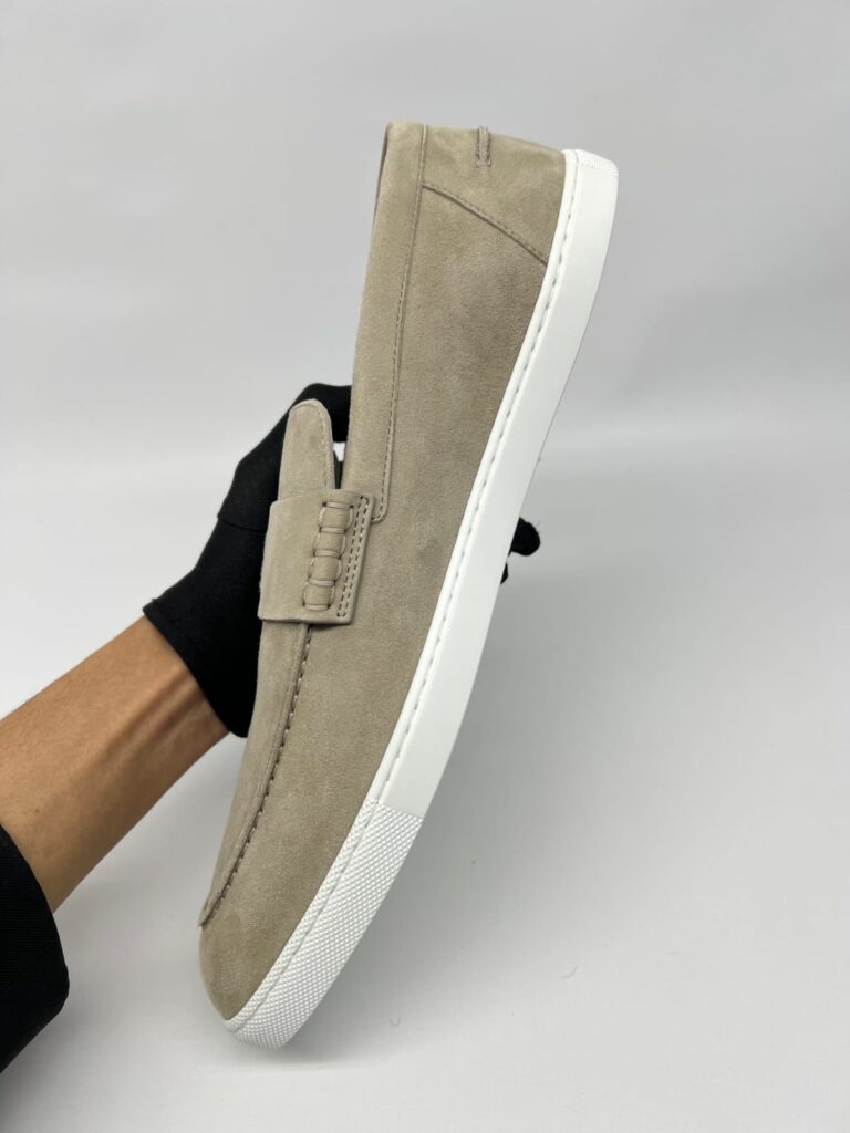 Job Loafer Suede Beige Esquisse
