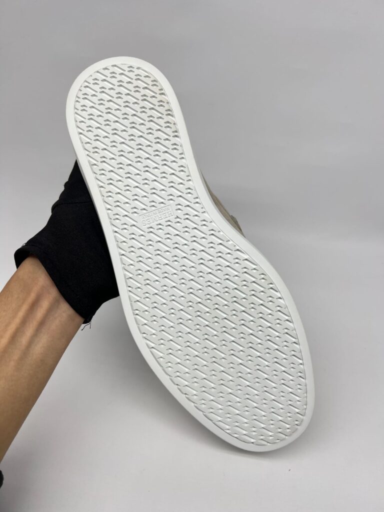 Job Loafer Suede Beige Esquisse