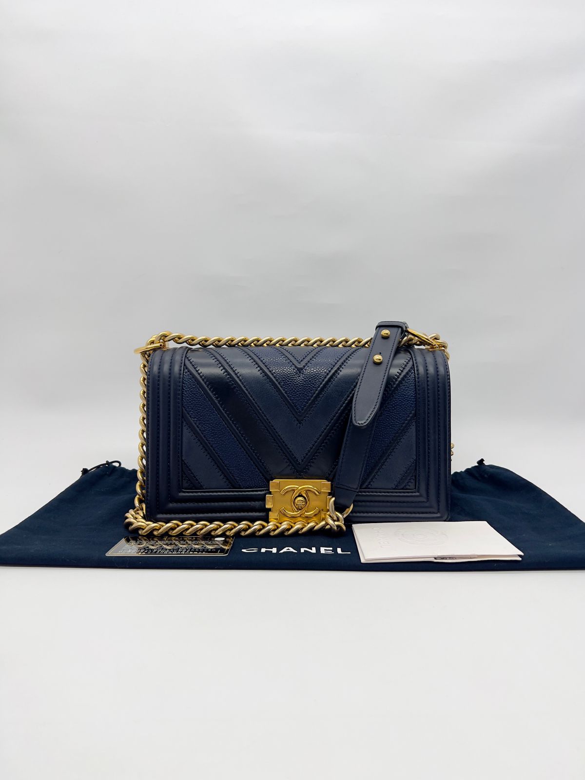 Boy Medium Blue Chevron GHW