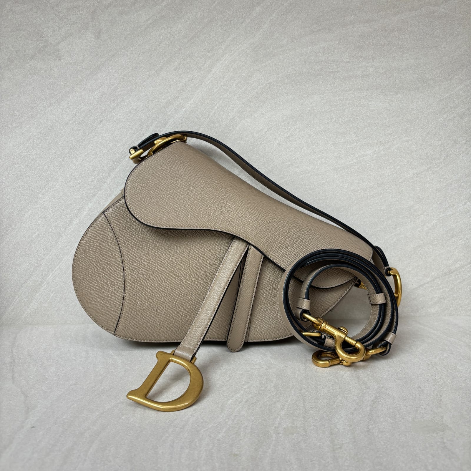 Saddle Grained Sand GHW