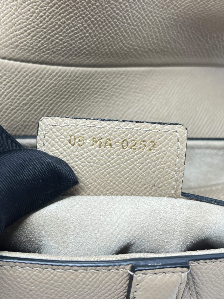 Saddle Grained Sand GHW