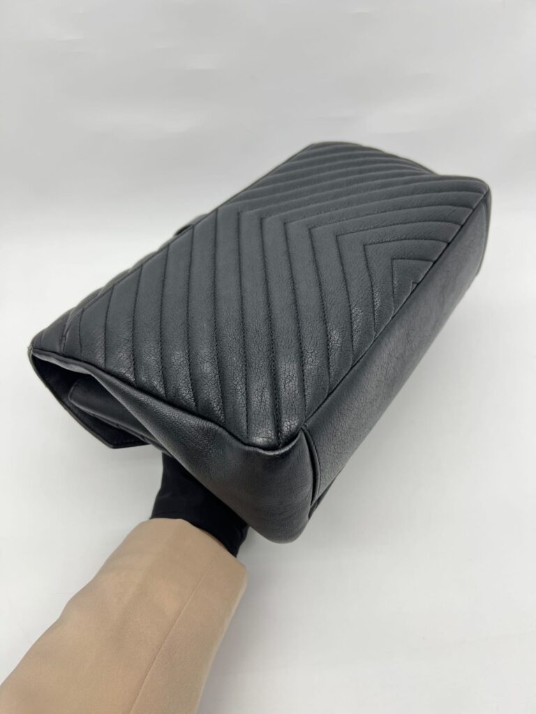 College Large Black SHW