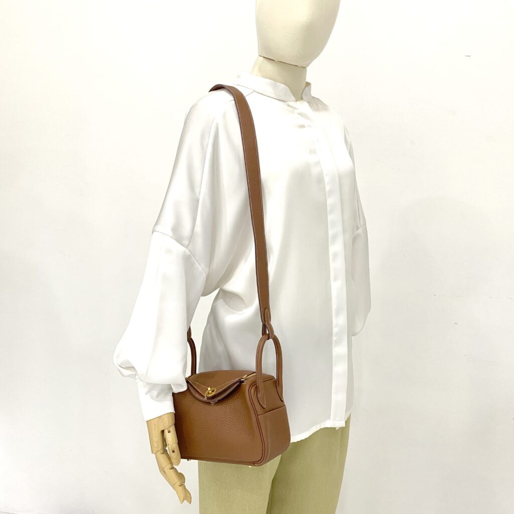 Mini Lindy Clemence Gold GHW