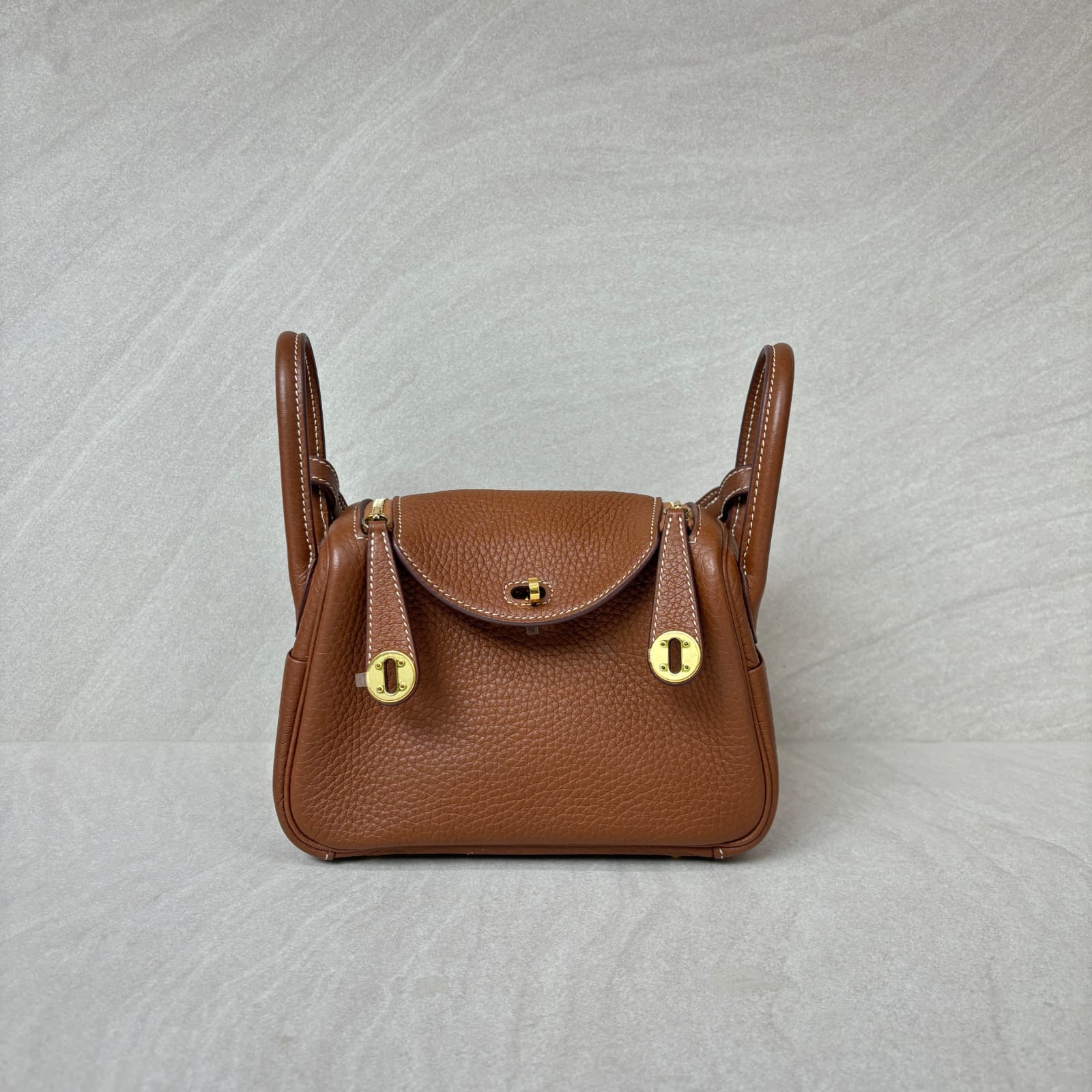 Mini Lindy Clemence Gold GHW