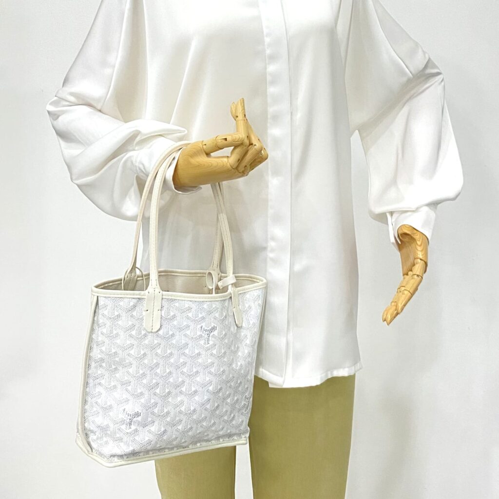 Mini Anjou Goyardine Blanc SHW