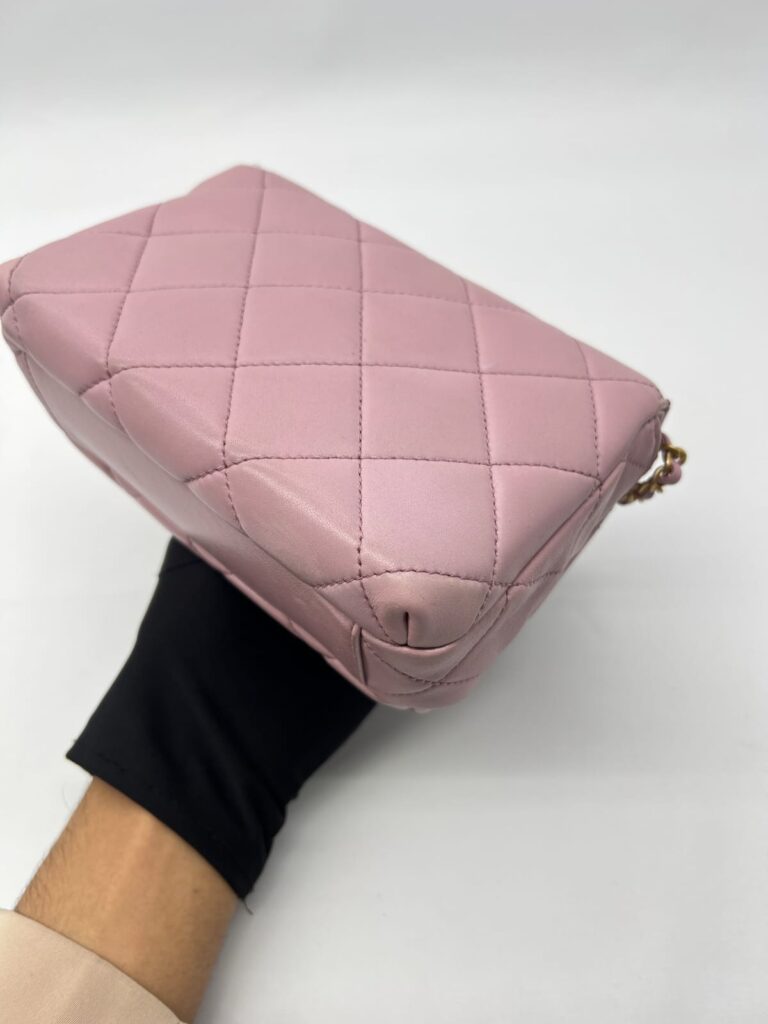 CC Pearl Flap Bag Lambskin Light Purple GHW