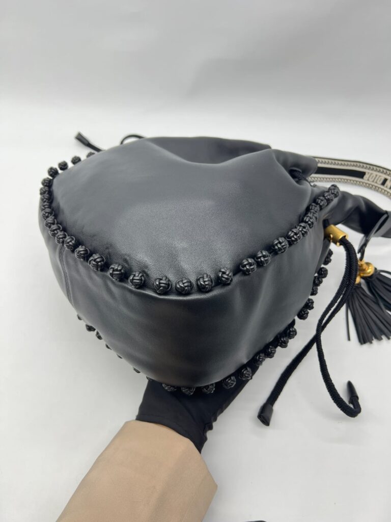 Hobo Bucket Bag Black GHW