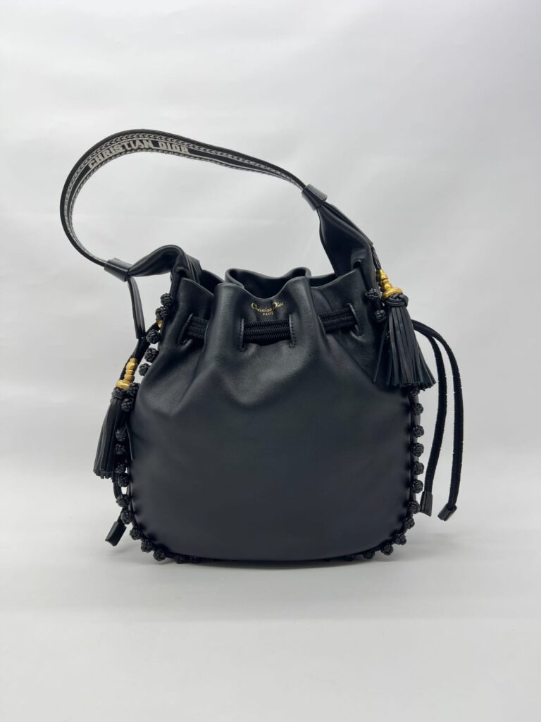 Hobo Bucket Bag Black GHW